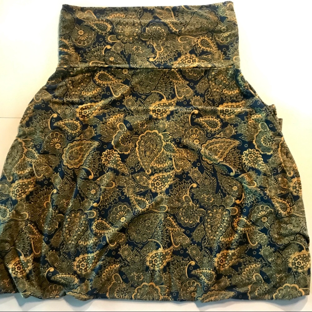 LulaRoe Maxi Skirt Paisley Print! NWOT! medium